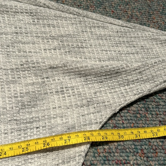 Cyrus medium Dolman style waffle Top - Picture 5 of 10